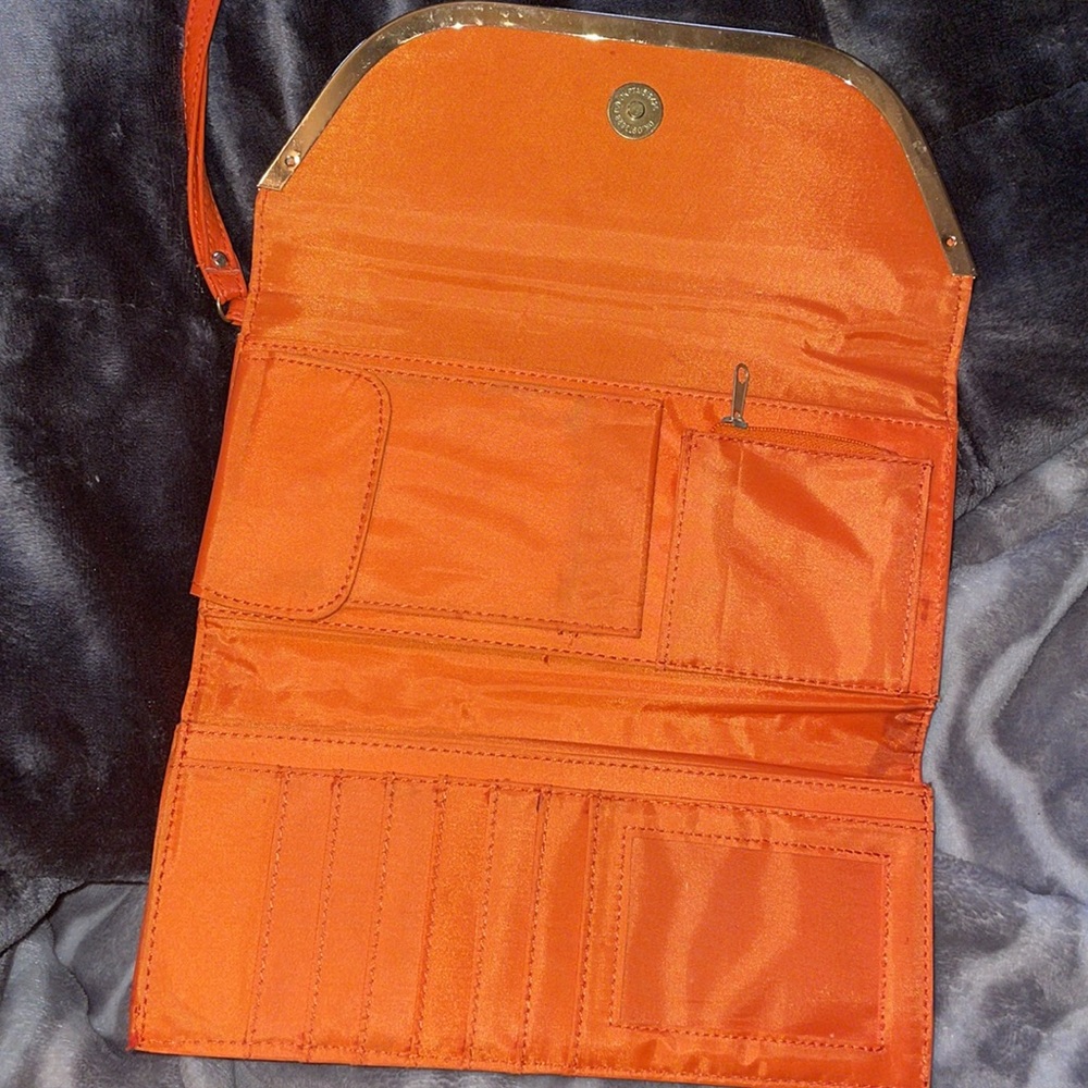 Retro X Clutch - image 2